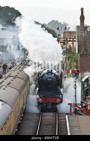 60103 Flying Scotsman Dampflokomotive fertig, Bishops Lydeard Station bei ihrem Besuch im September 2017 zu verlassen, auf der West Somerset Railway (WSR) Stockfoto
