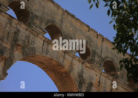 Pont du Gard, Nimes, Südfrankreich. Römischer Aquädukt c18 BC. Kein Zement verwendet. 19 ...
