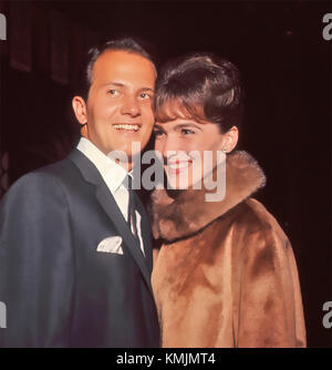 Pat BOONER US-Sänger mit seiner Frau Shirley etwa 1962 Stockfoto