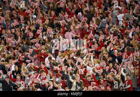 Januar 9, 2017: Alabama Crimson Tide Fans feuern ihre Mannschaft während der 2017 College Football Endspiel nationalen Meisterschaftspiel gegen Clemson Stockfoto