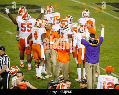 Januar 9, 2017: Clemson Tiger Head Coach Dabo Swinney feiert während der 2017 College Football Endspiel National Championship Spiel. Stockfoto