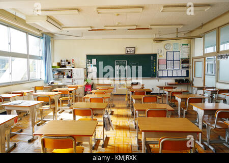 Japanische Junior High School Klassenzimmer in der Tageszeit Stockfoto