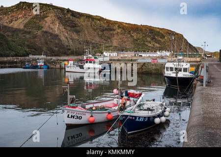 Burnmouth, in der Nähe von Eyemouth an der Ostküste von Schottland. Die erste Fischerdorf in Schottland. UK. Stockfoto