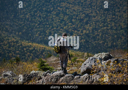 Fotograf in den Bergen herbst Berge Natur des Fernen Osten Russlands Stockfoto