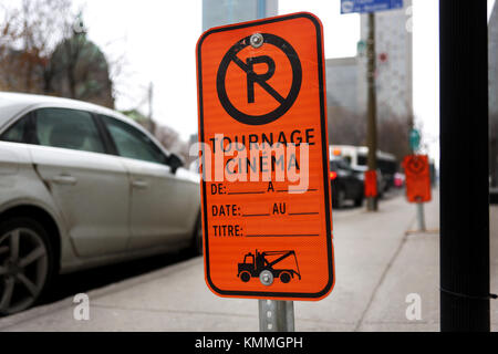 Montreal, Kanada, 3. Dezember 2017. Film Lage kein Parkplatz Schilder in Downtown Montreal. Credit: Mario Beauregard/Alamy leben Nachrichten Stockfoto