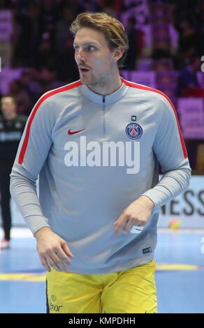 Nantes, Frankreich. Dezember 2017. Jesper Nielsen (Paris Saint Germain) beim Lidl StarLigue Handballspiel zwischen HBC Nantes und Paris Saint-Germain am 7. Dezember 2017 in Halle XXL in Nantes, Frankreich - Foto Laurent Lairys/DPPI Credit: Laurent Lairys/Agence Locevaphotos/Alamy Live News Stockfoto