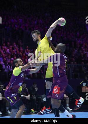 Nantes, Frankreich. 07 Dez, 2017. nedim remili (Paris Saint Germain) und Nicolas Claire, Rock felinho (hbc Nantes) während der französischen Meisterschaft Lidl starligue Handball Match zwischen hbc Nantes und Paris Saint-germain am 7. Dezember 2017 in der Halle xxl in Nantes, Frankreich - Foto Laurent lairys/dppi Credit: Laurent lairys/Agence locevaphotos/alamy leben Nachrichten Stockfoto