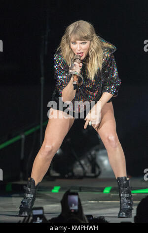 Rosemont, Illinois, USA. 7 Dez, 2017. Taylor Swift bei der b 96 Pepsi jingle bash an der Allstate Arena in Rosemont, Illinois Credit: Daniel deslover/zuma Draht/alamy leben Nachrichten Stockfoto