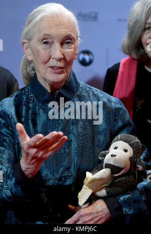 Düsseldorf, Deutschland. Dezember 2017. Britischer Primatologe kommt am 8. Dezember 2017 zum Deutschen Nachhaltigkeitspreis in Düsseldorf. Quelle: Henning Kaiser/dpa/Alamy Live News Stockfoto