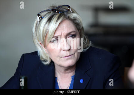 Loubersan (Frankreich), 09. März 2017; Marine Le Pen Kandidat der rechtsextremen Front National für die französischen Präsidentschaftswahlen 2017 besuchen Sie auf einem weit Stockfoto