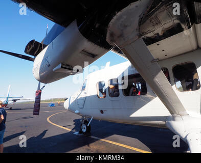 Ein Flugzeug besteigen des Grand Canyon Airlines im Grand Canyon Village für einen Rundflug über den Grand Canyon National Park vom South Rim Stockfoto