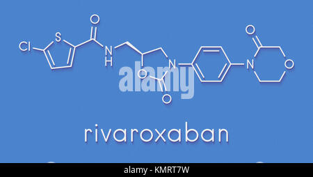 Blut-gerinnungshemmers Rivaroxaban (direkte Faktor-Xa-Inhibitor) Molekül. Skelettmuskulatur Formel. Stockfoto