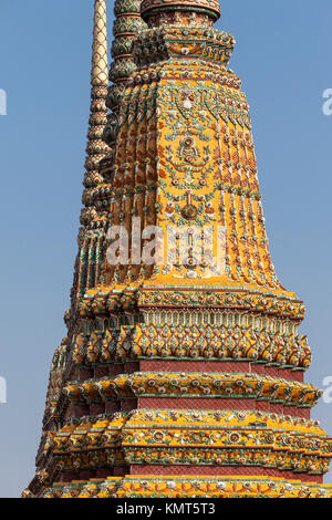 Bangkok, Thailand. Chedi Phra Maha Munibat Borikhan von König Rama III, im Wat Pho Compound. Stockfoto