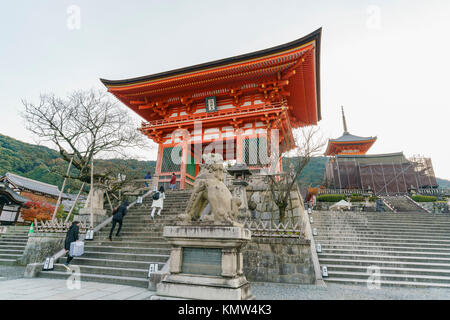 Kyoto, 26.November: Die schöne Otowa-san Kiyomizu-dera am 26.November 2017 in Kyoto, Japan Stockfoto