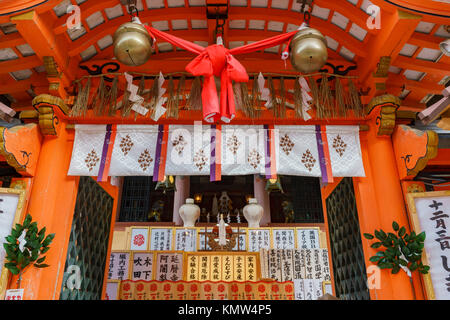 Kyoto, 26.November: Die schöne Jishu-jinja in Otowa-San Kiyomizu-dera am 26.November 2017 in Kyoto, Japan Stockfoto