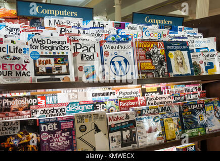 Barnes & Noble am Union Square in New York City Stockfoto