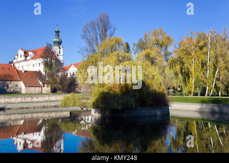 Barocke Kirche und das Kloster von St Marketa und Vojtech, Stadtteil Brevnov, Prag, Tschechische Republik Stockfoto