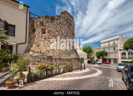 Torre di Portixedda, mittelalterliche Wehrturm, in Oristano, Provinz Oristano, Sardinien, Italien Stockfoto