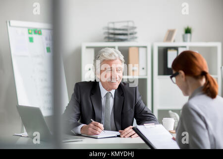 Die Einstellung neuer Manager Stockfoto