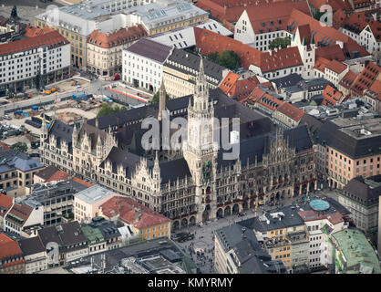 Luftaufnahme des Rathaus, Rathaus, München, Bayern, Deutschland Stockfoto