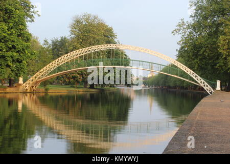 Brücke über den Fluss Great Ouse Stockfoto