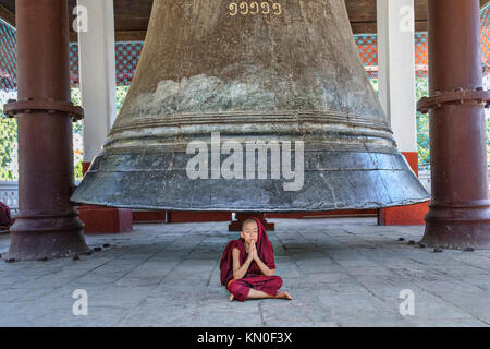 Mingun Glocke, Mandalay, Myanmar, Asien Stockfoto