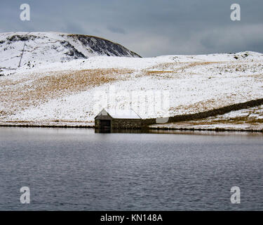 Cregennan Seen im Schnee, Dezember 2017 Stockfoto