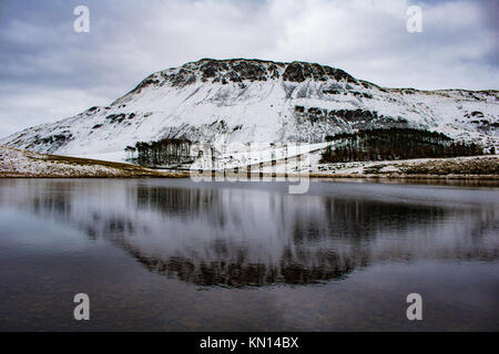 Cregennan Seen im Schnee, Dezember 2017 Stockfoto