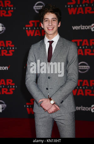 Los Angeles, USA. 09 Dez, 2017. Milo Manheim besucht die Premiere von Disney Pictures und Lucasfilm's Star Wars: Der letzte Jedi' im Shrine Auditorium am 9. Dezember 2017 in Los Angeles, Kalifornien Quelle: Tsuni/USA/Alamy leben Nachrichten Stockfoto