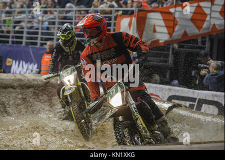 Krakau, Polen. 9 Dez, 2017. Österreichische Reiter, Marco Messner konkurriert Bei der GP Polen Super Enduro Weltmeisterschaft in Tauron Arena. Credit: Omar Marques/SOPA/ZUMA Draht/Alamy leben Nachrichten Stockfoto