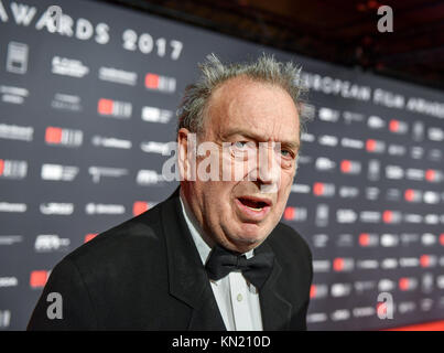 Berlin, Deutschland. 09 Dez, 2017. Der britische Regisseur Stephen Frears Anreisen zu den europäischen Film Preisverleihung im Haus der Berliner Festspiele in Berlin, Deutschland, 09. Dezember 2017 2017. Foto: Jens Kalaene/dpa/Alamy leben Nachrichten Stockfoto