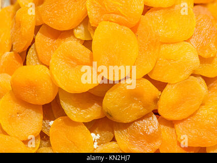 Bis auf trockenem Aprikose Hintergrund schließen Stockfoto