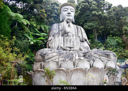 Genting Highlands, Malaysia - 2. November 2017: Große Buddha Statue in Chin Swee Höhlen Tempel Stockfoto