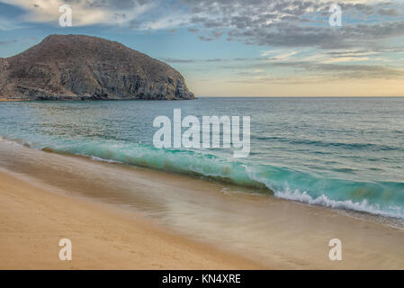 Sommer Sonnenuntergang in Punta Lobos Strand, Todos Santos Baja California Sur MEXIKO Stockfoto