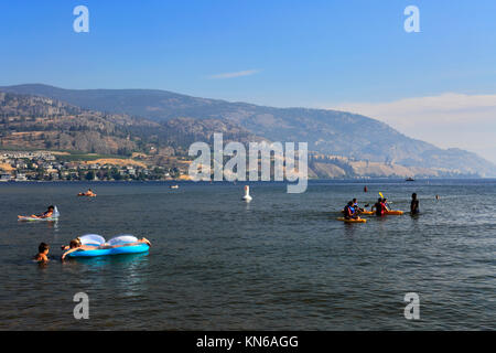 Sommer Blick über Sudbury Strand, Penticton Stadt, Okanagan Valley, British Columbia, Kanada. Stockfoto