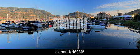 Sonnenaufgang über den Okanagan Lake, Waterfront Park, Kelowna Stadt, Okanagan Valley, British Columbia, Kanada Stockfoto