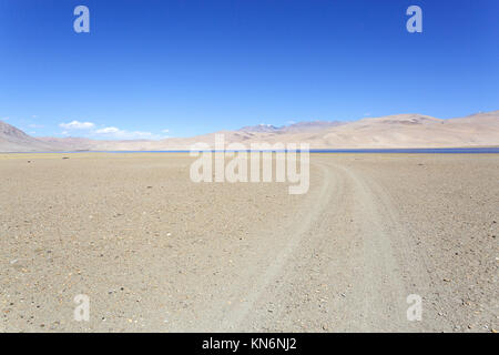 Surreale Landschaft an der Tso Moriri See, Ladakh, Jammu und Kaschmir, Indien. Stockfoto