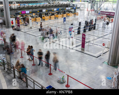 Der Stuttgarter Flughafen ist der Internationale Flughafen von Stuttgart und ist der sechste in Deutschland Stockfoto