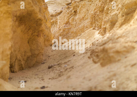 Passage in der Mitte Schluchten, Namibe Wüste. Angola. Stockfoto