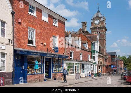 Hungerford Rathaus, High Street, Hungerford, Berkshire, England, Vereinigtes Königreich Stockfoto