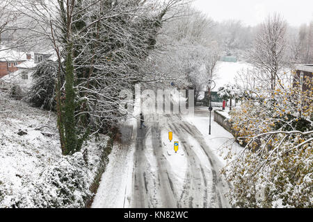 London, Großbritannien. 10 Dez, 2017. Starker Schneefall fiel in London und in Großbritannien, ein Wintermärchen für alle: galit Seligmann/Alamy Leben Nachrichten genießen Stockfoto