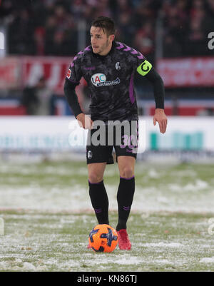 Koeln, Deutschland. 10 Dez, 2017. Köln, Deutschland, 10. Dezember 2017, Bundesliga Spieltag 15, 1. FC Koeln vs SC Freiburg: Bekämpfung der Credit: Jürgen Schwarz/Alamy leben Nachrichten Stockfoto