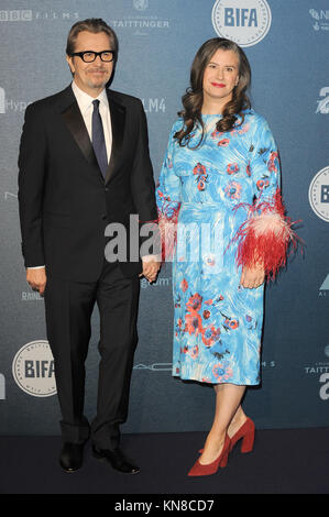 Gary Oldman und Gisele Schmidt nehmen an der British Independent Film Awards am Old Billingsgate Markt in London. 10. Dezember 2017 © Paul Treadway Stockfoto
