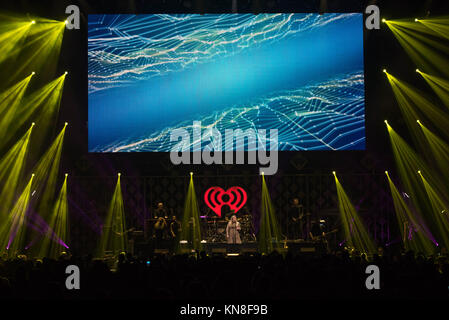 Kelly Clarkson führt auf dem IHeartRadio Jingle Ball an der TD Garden am 10. Dezember 2017 in Boston, Massachusetts. Stockfoto