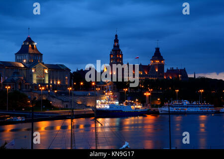 Stadt bei Nacht Stockfoto