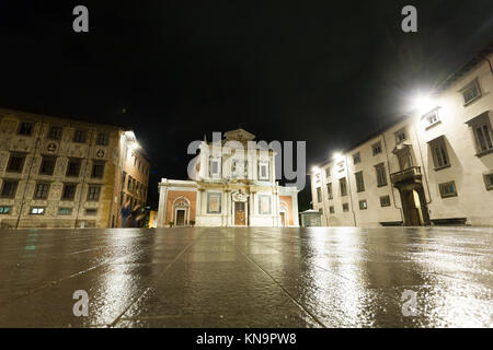 Scuola Normale Superiore in Pisa Nachtansicht. Italienische Wahrzeichen, Tuscany. Stockfoto