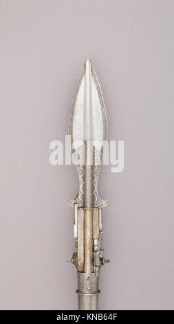 Boar Spear mit Double Barrel Wheellock Pistole MET 14.25.451 001 jan 2015 27056 Stockfoto