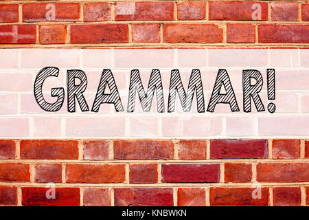 Konzeptionelle Ansage Bildunterschrift inspiration Übersicht Grammatik. Business Konzept für die grundlegenden Regeln der Syntax grammatische Sprache geschrieben auf alten Stockfoto