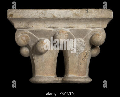 Double Column MET 16 32 10 Ein cdi-s1 463721 Stockfoto