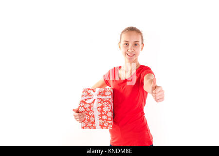 Glückliches Mädchen mit Geschenk Box isoliert auf weißem Stockfoto